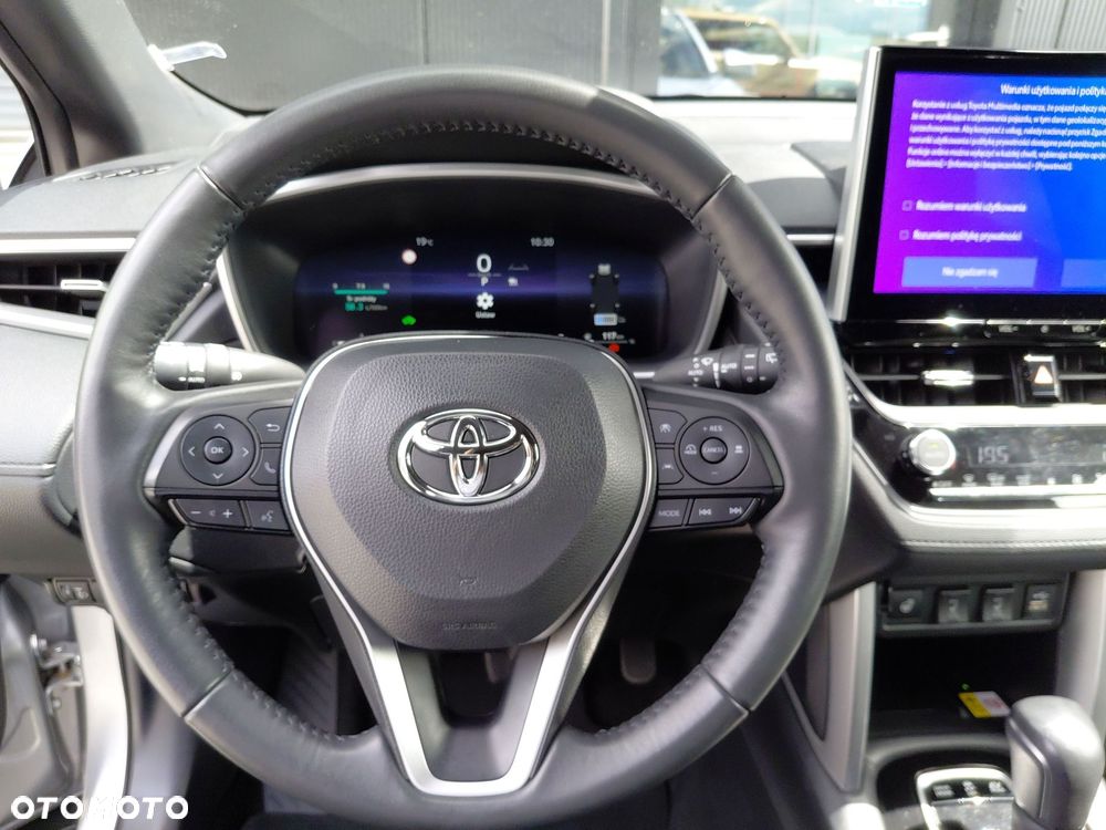 Toyota Corolla Cross 2.0 Hybrid Style - 16