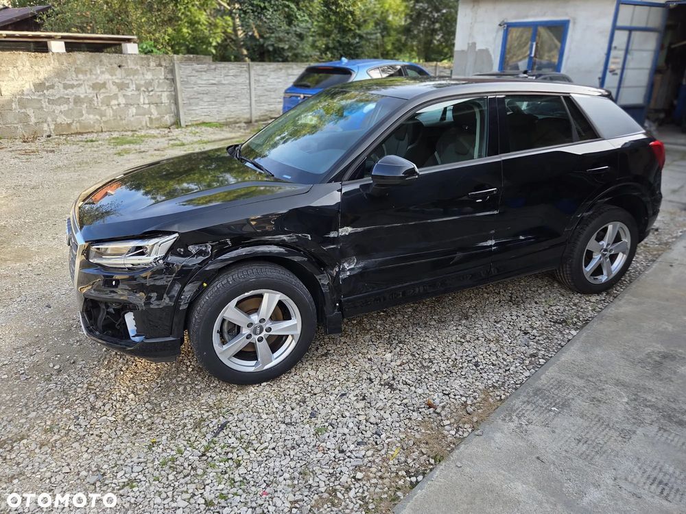 Audi Q2 1.0 TFSI ultra design - 6