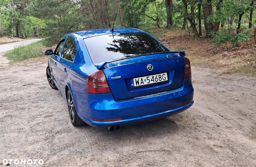 Skoda Octavia 2.0 TFSI RS - 4