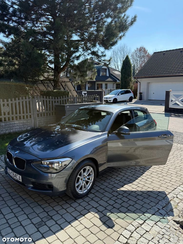 BMW Seria 1 114i - 14