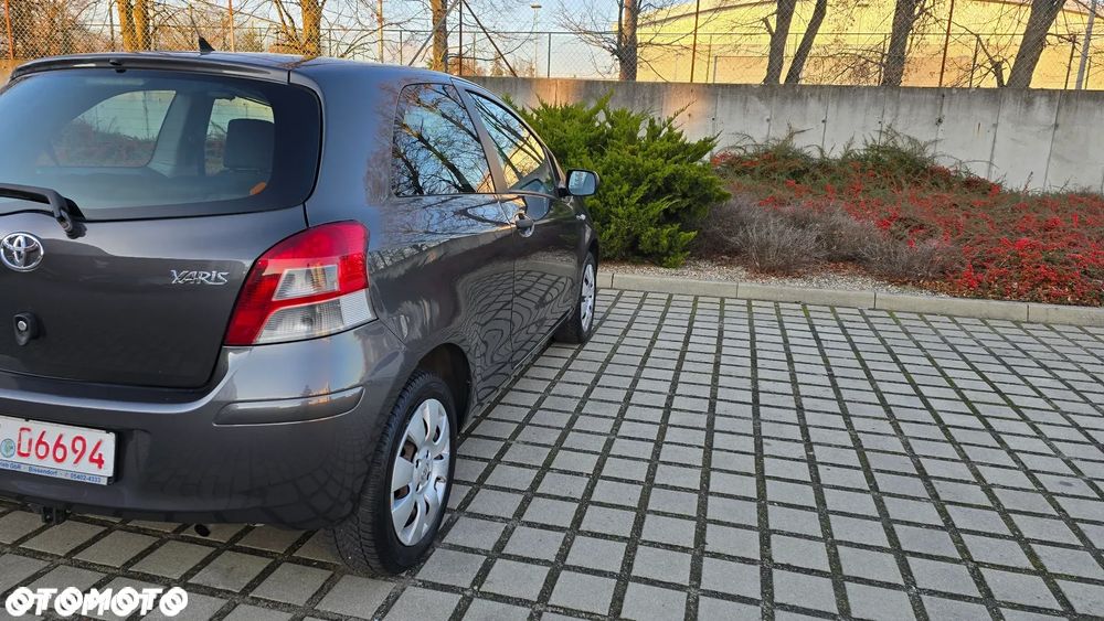 Toyota Yaris - 34