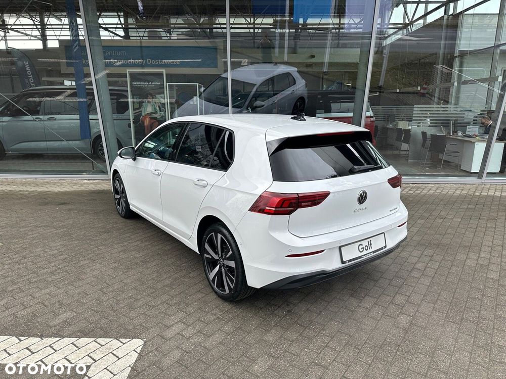 Volkswagen Golf 1.5 TSI EHybrid PHEV 150kW Life Plus DSG - 6