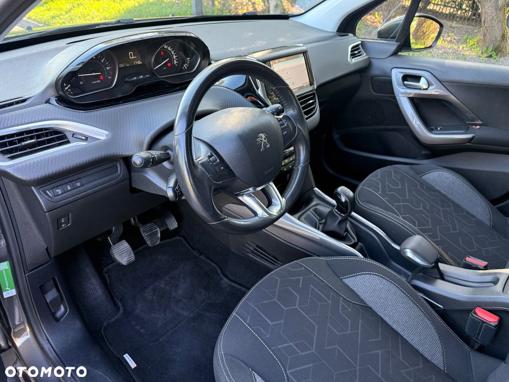 Peugeot 2008 PureTech 110 Stop&Start Allure - 20