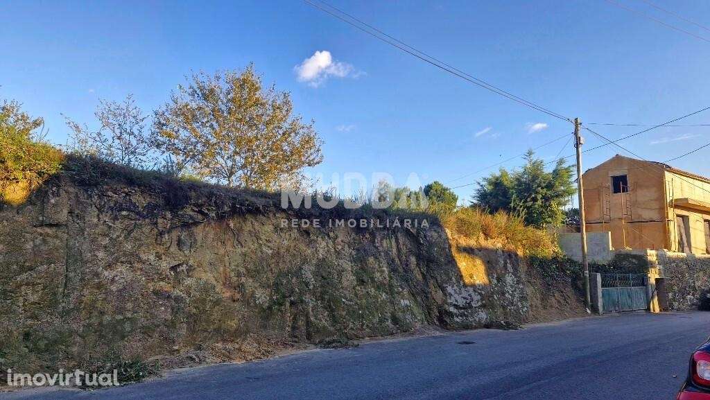Terreno Plano com Óptima Localização – Cucujães, Oliveira de Azeméis - Grande imagem: 2/6