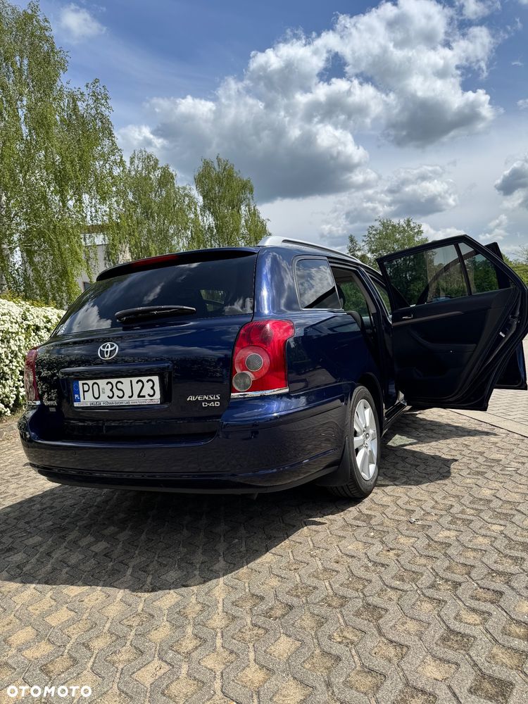 Toyota Avensis 2.0 D-4D Sol - 29