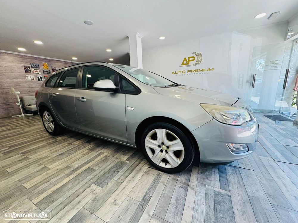 Opel Astra Sports Tourer 1.3 CDTi Cosmo S/S - 4