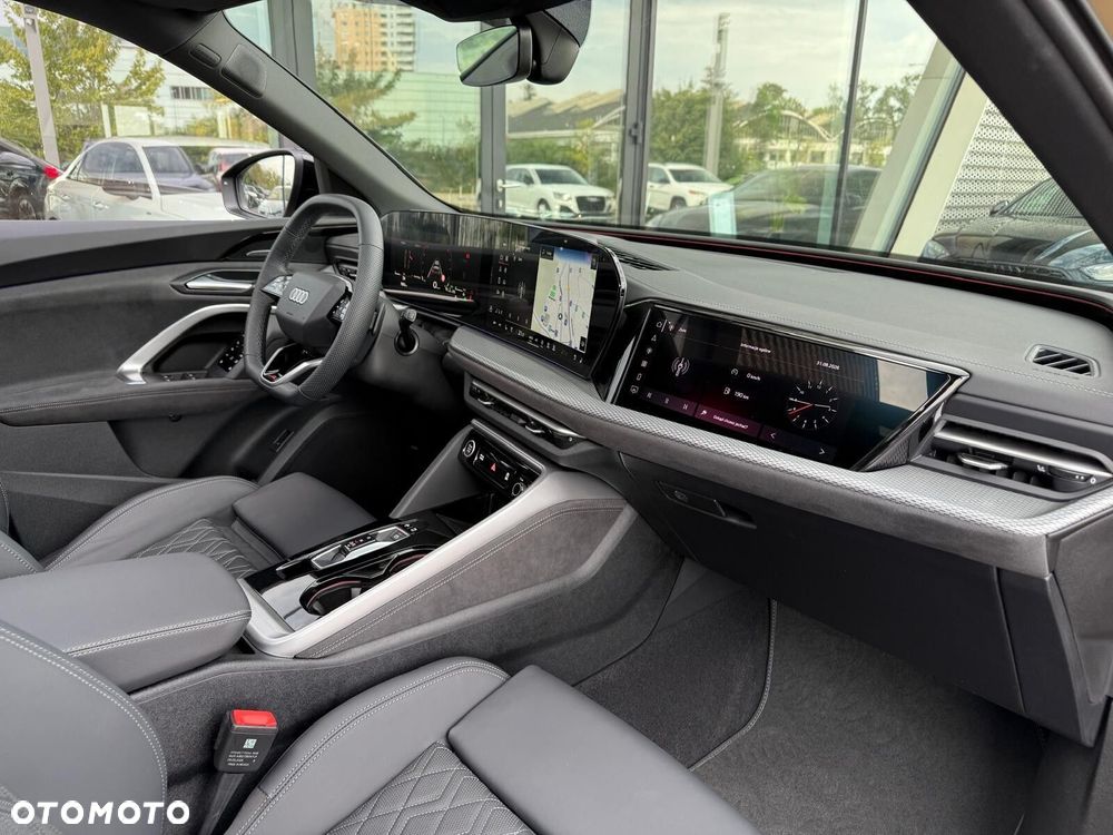 Audi Q5 Sportback - 26