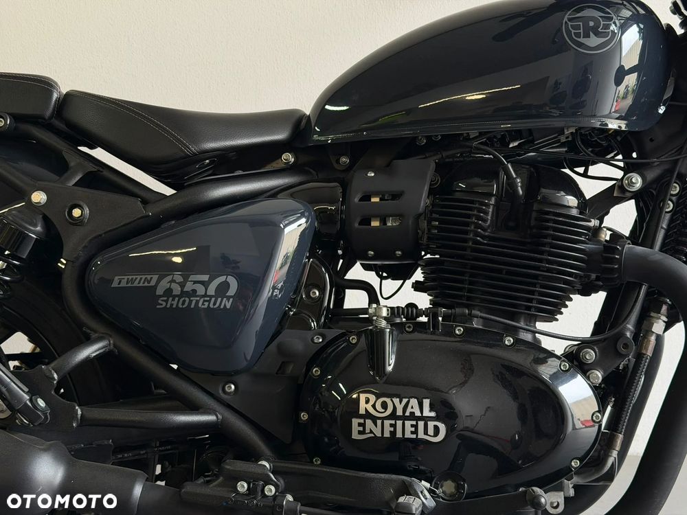 Royal Enfield Shotgun - 3