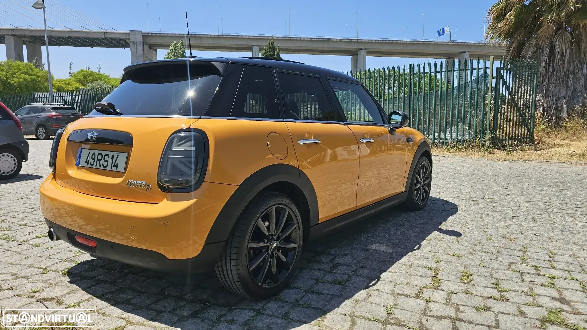 MINI 5 Portas Cooper D - 3