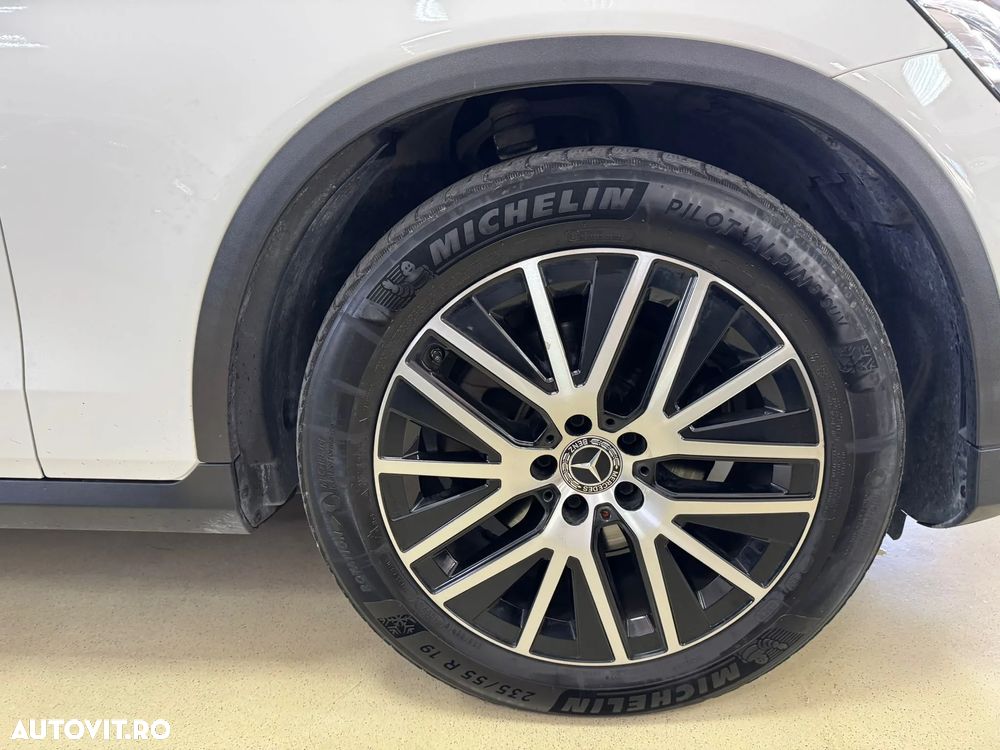Mercedes-Benz GLC 220 d 4Matic 9G-TRONIC Exclusive - 9