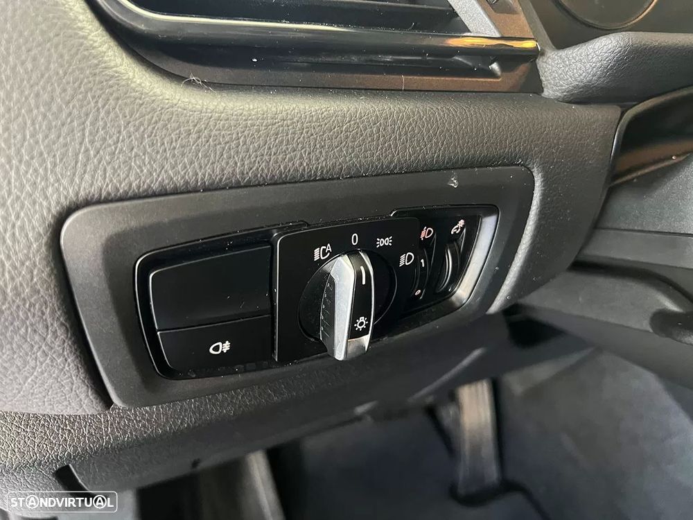 BMW 225xe Active Tourer Advantage - 21