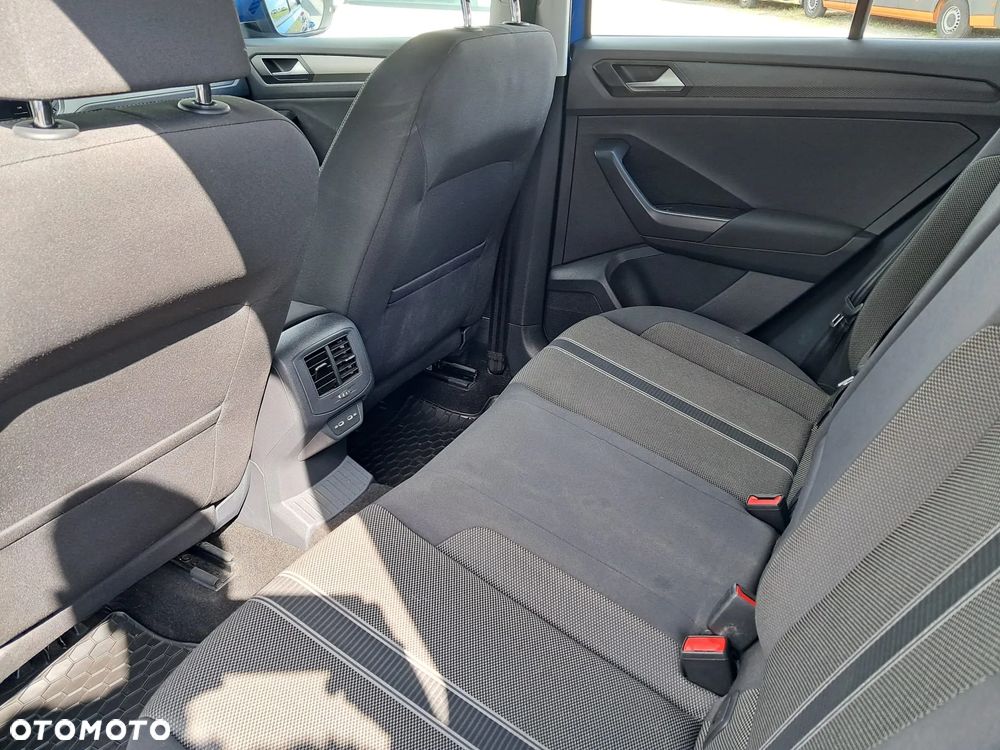 Volkswagen T-Roc 1.5 TSI GPF ACT Advance - 29