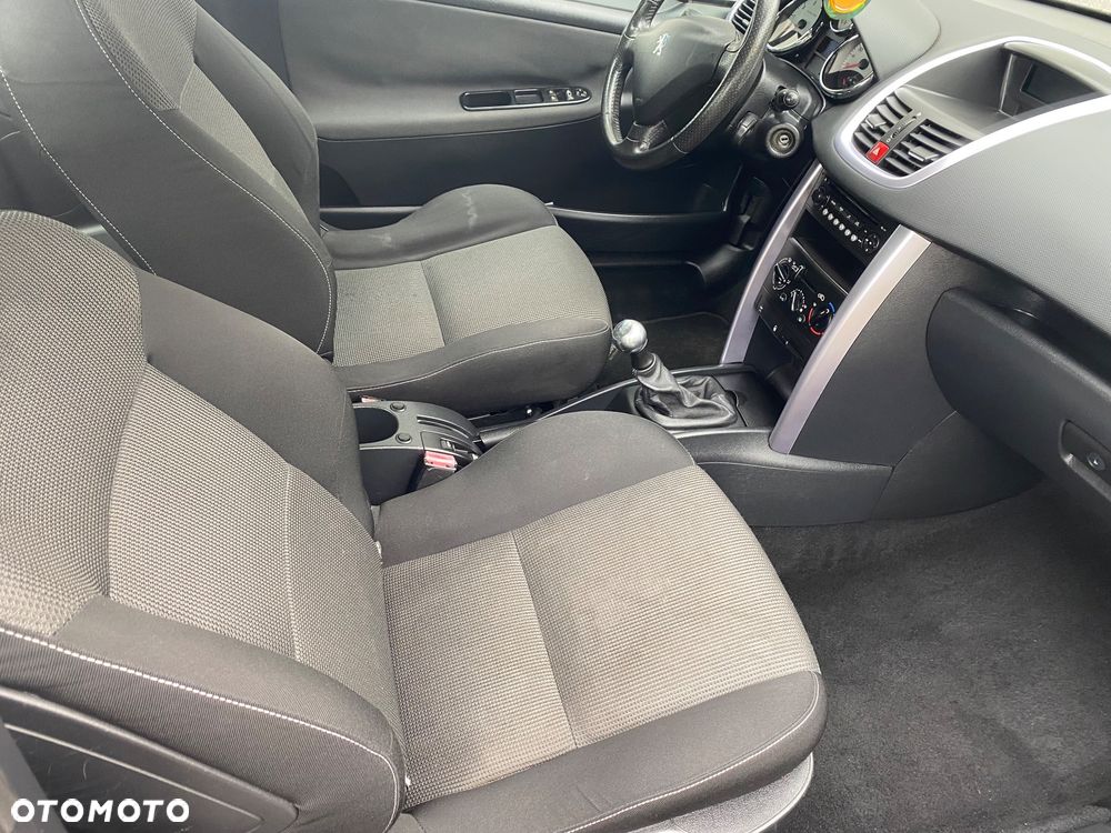 Peugeot 207 CC 120 VTi Sport - 35