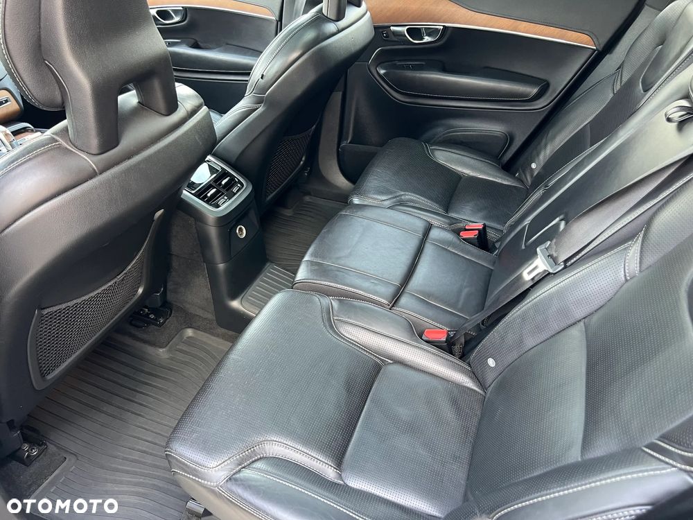 Volvo XC 90 T8 AWD Recharge Geartronic Inscription Edition - 15