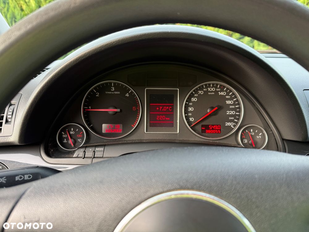 Audi A4 Limousine 1.9 TDI - 9