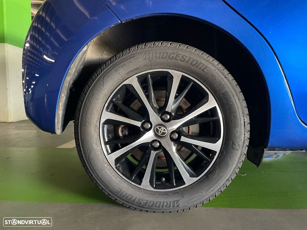 Toyota Yaris 1.5 HSD Comfort - 17