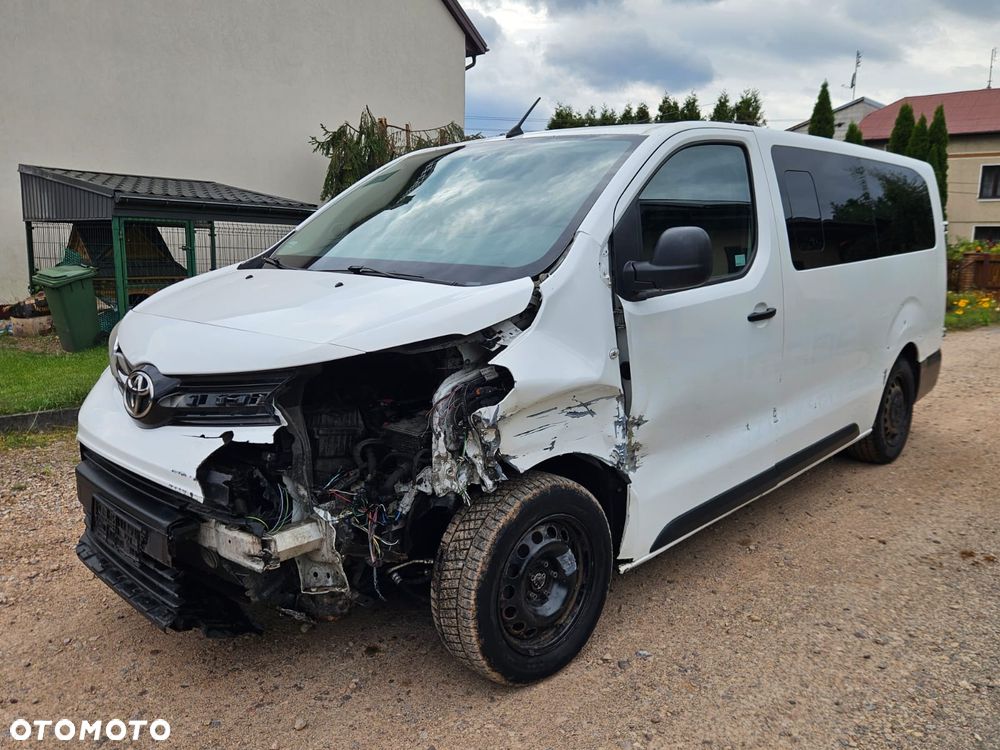 Toyota ProAce 2,0-l-D-4D L2 (8-Si.) Verso Shuttle Comfort - 4