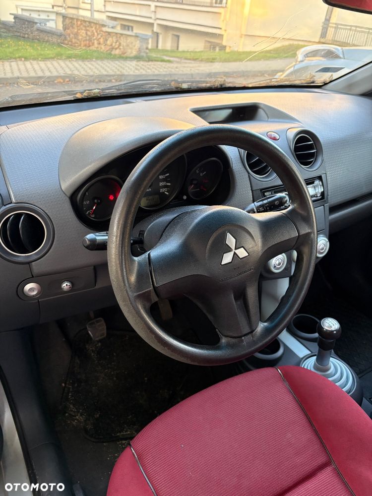 Mitsubishi Colt 1.3 Air - 17