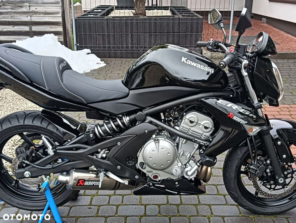 Kawasaki ER - 7