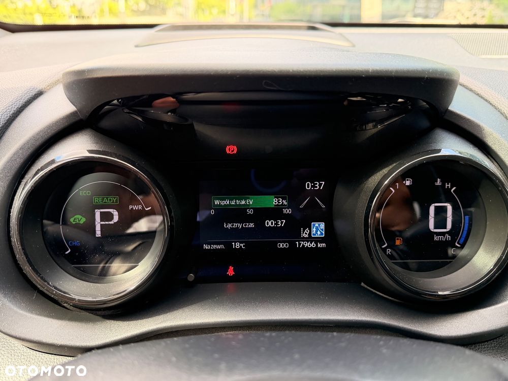 Toyota Yaris 1.5 Executive CVT - 18