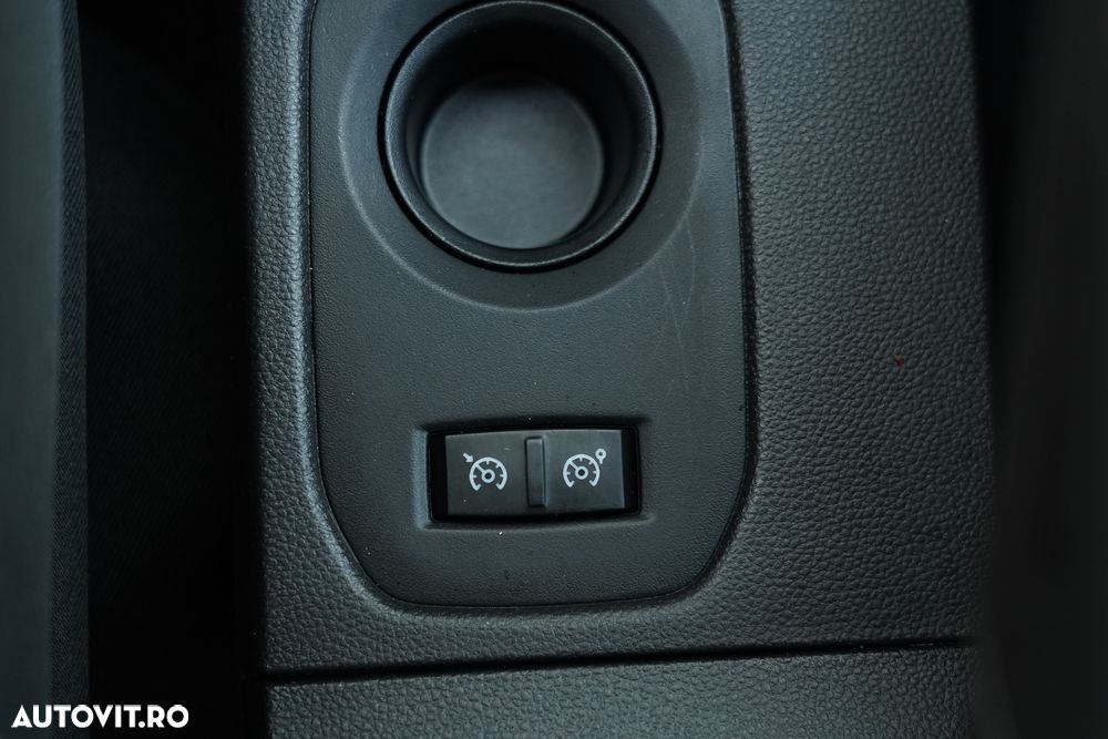 Dacia Duster TCe 150 GPF Prestige jante 17" - 11