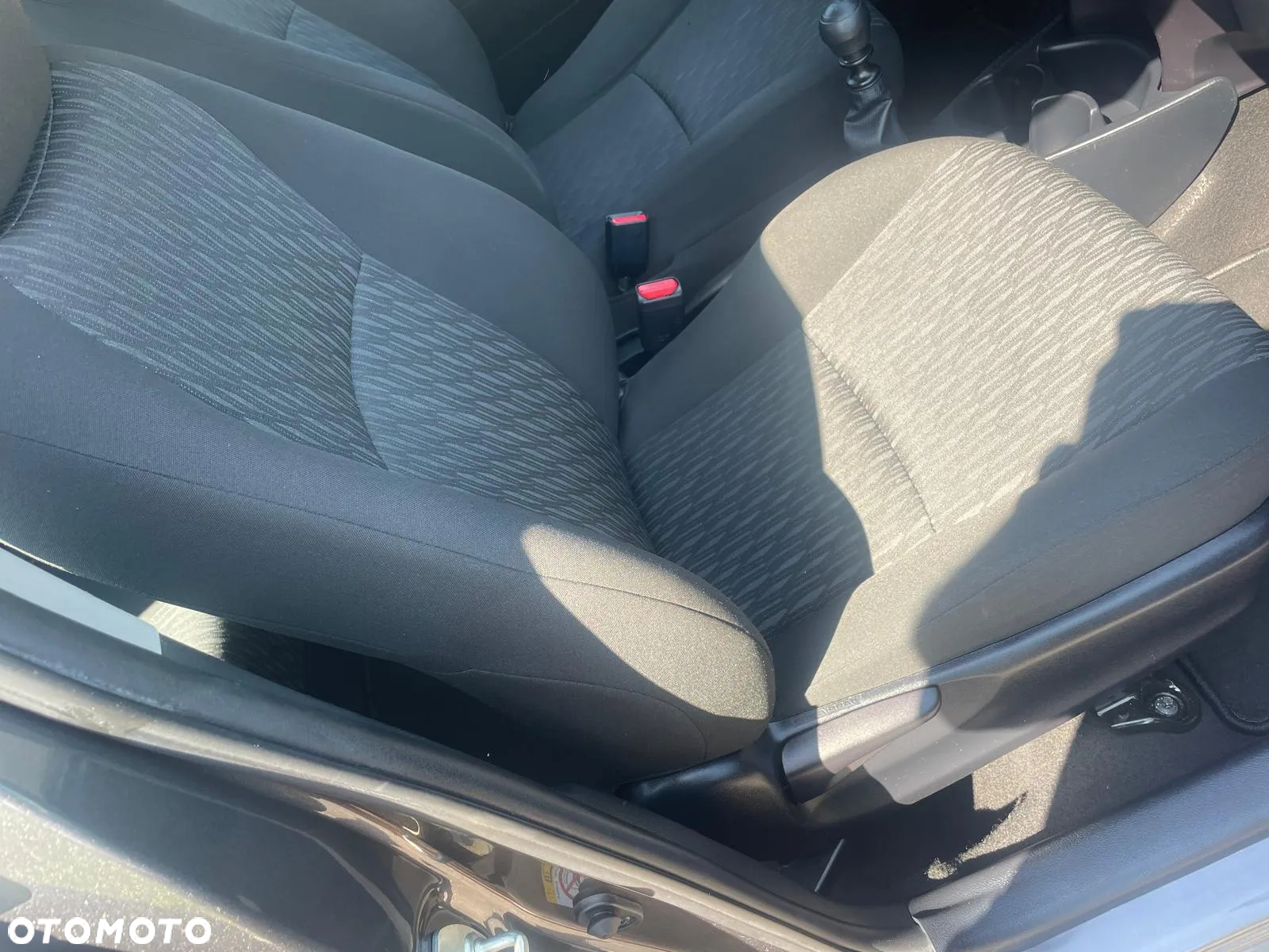 Toyota Yaris 1.4 D-4D Terra EU5 - 21
