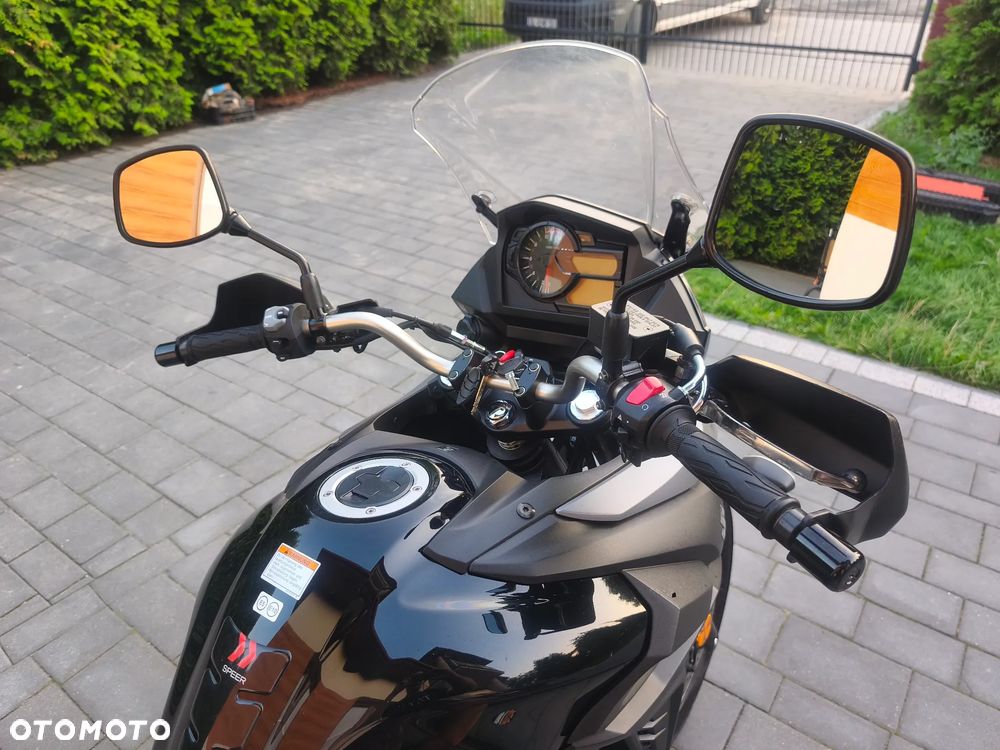 Suzuki V-STROM - 13