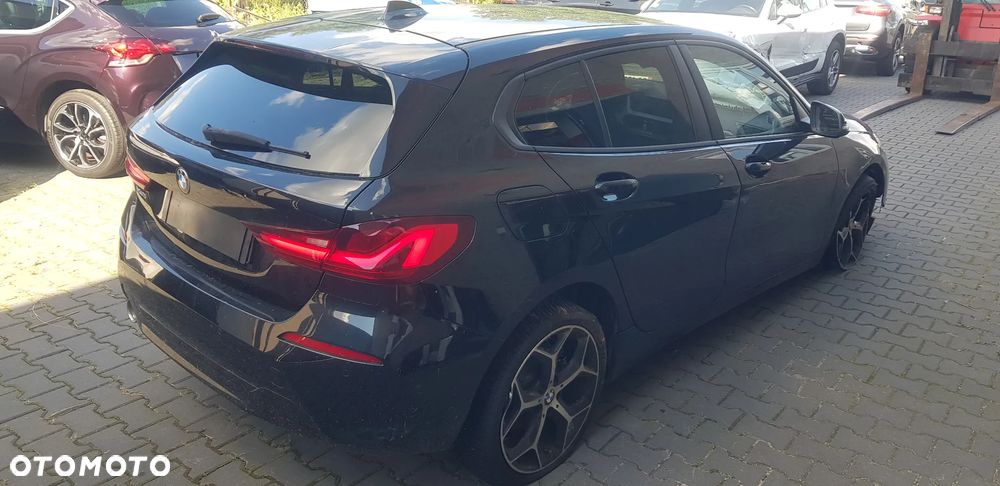 BMW Seria 1 116d Sport Line Shadow - 10