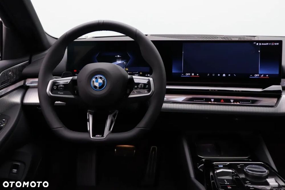 BMW i5 83.9kWh xDrive40 M Sport - 12