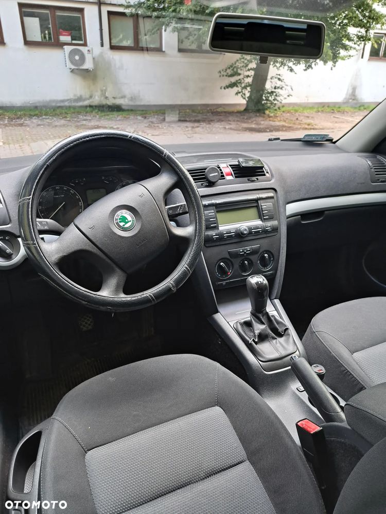 Skoda Octavia 1.9 TDI Ambiente - 8