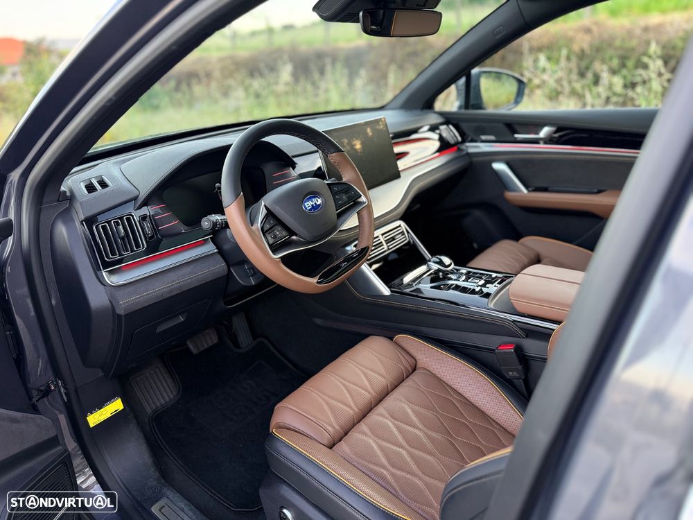 BYD Tang 86.4 kWh AWD Flagship - 7