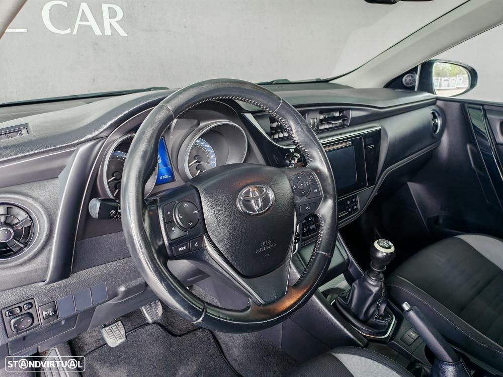 Toyota Auris Touring Sports 1.4 D-4D Comfort+Pack Sport - 15