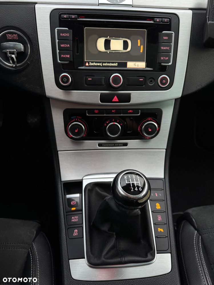 Volkswagen CC 2.0 TDI DPF BMT - 13