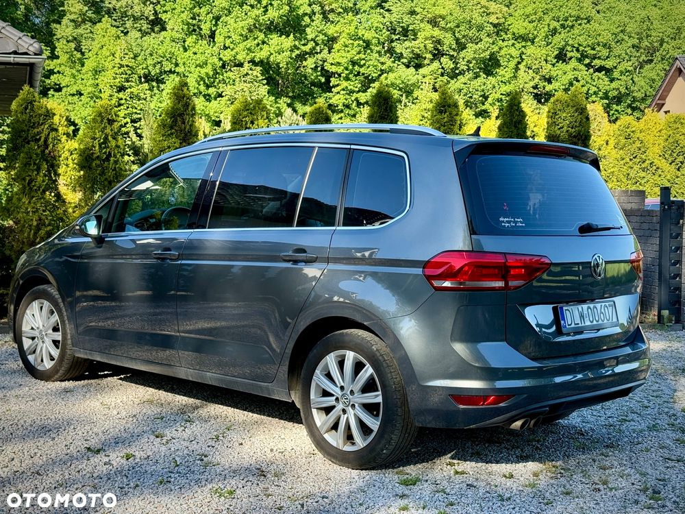 Volkswagen Touran 2.0 TDI BMT Highline - 4