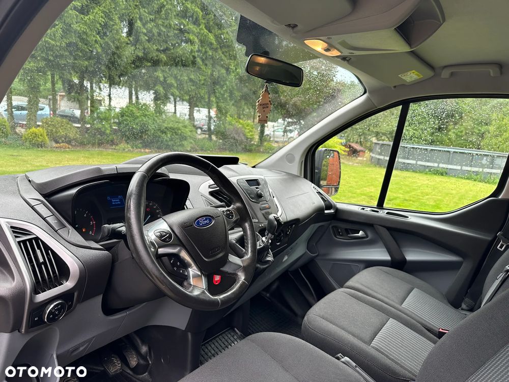 Ford Transit Custom 290 L2H1 Limited - 19