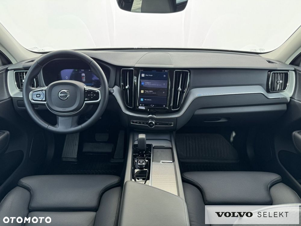 Volvo XC 60 B5 B AWD Plus Dark - 15