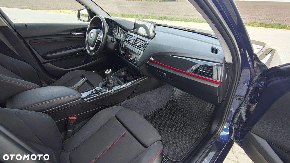 BMW Seria 1 118d Sport Line - 17