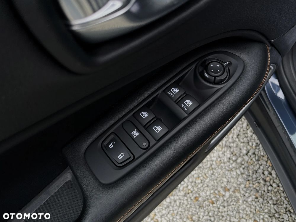 Jeep Compass 1.3 T4 PHEV 4xe Limited S&S - 34