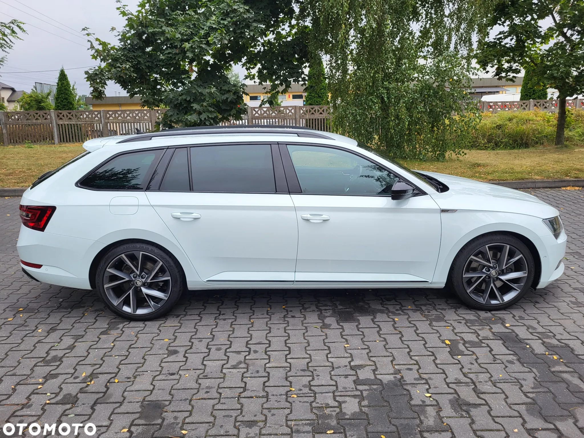 Skoda Superb 2.0 TSI 4x4 DSG Sportline - 7