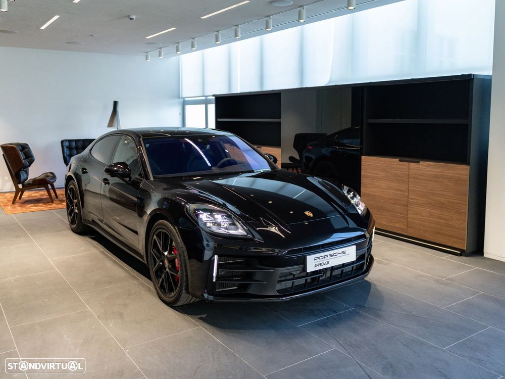 Porsche Panamera 4S E-Hybrid - 3