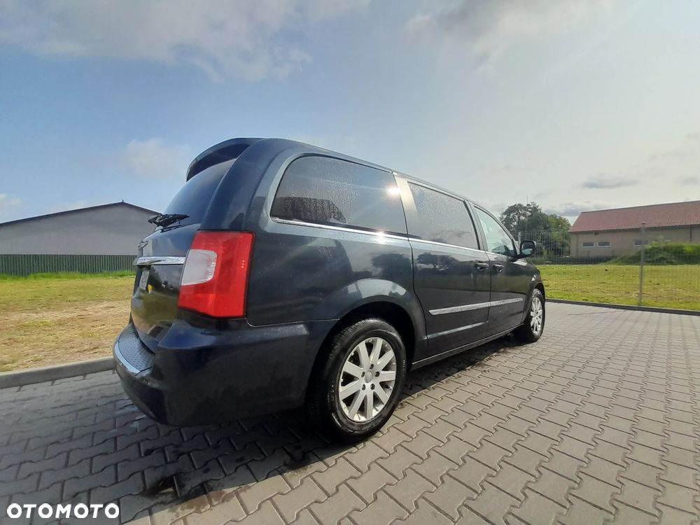 Chrysler Town & Country 3.6 Touring - 5