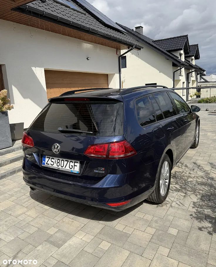 Volkswagen Golf 1.6 TDI Comfortline - 4