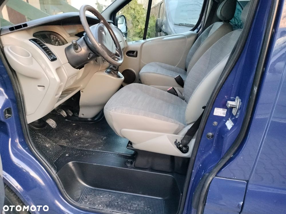 Renault trafic - 14