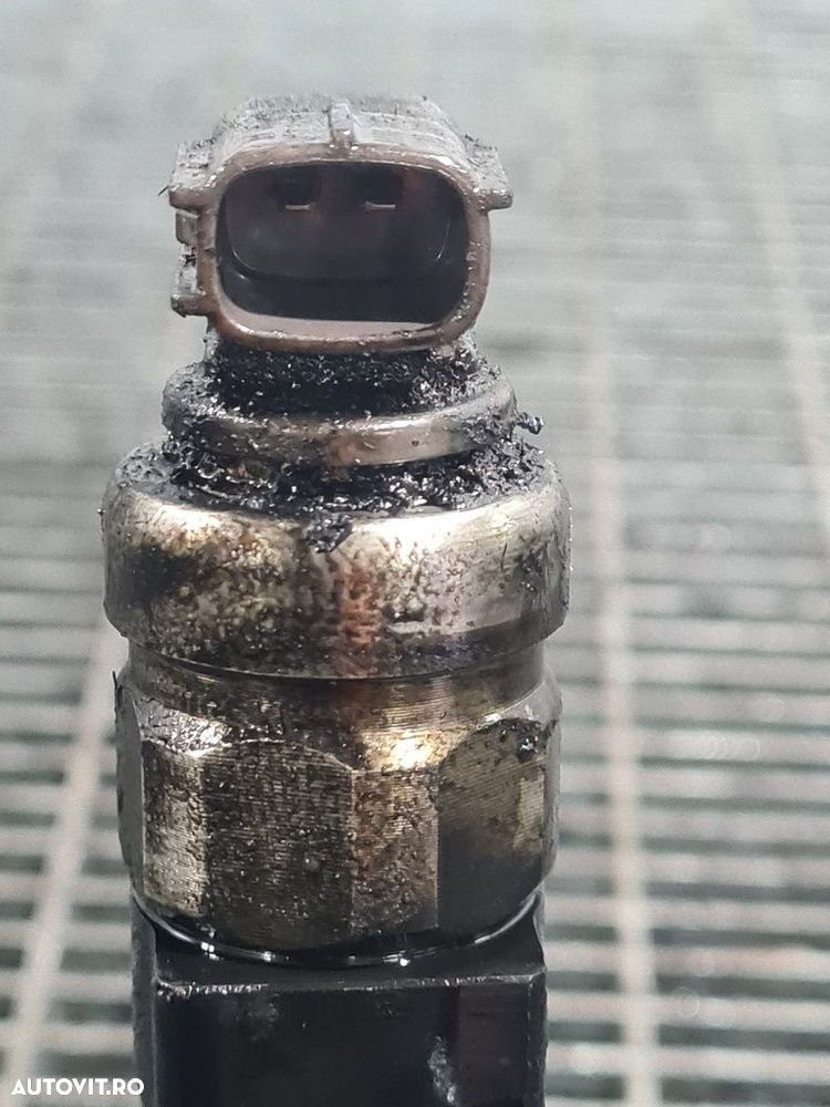 Injector Nissan Pathfinder 2.5 Diesel D40 2004 - 2010 174CP YD25DDTi (922) Diesel D820FFF1 - 3