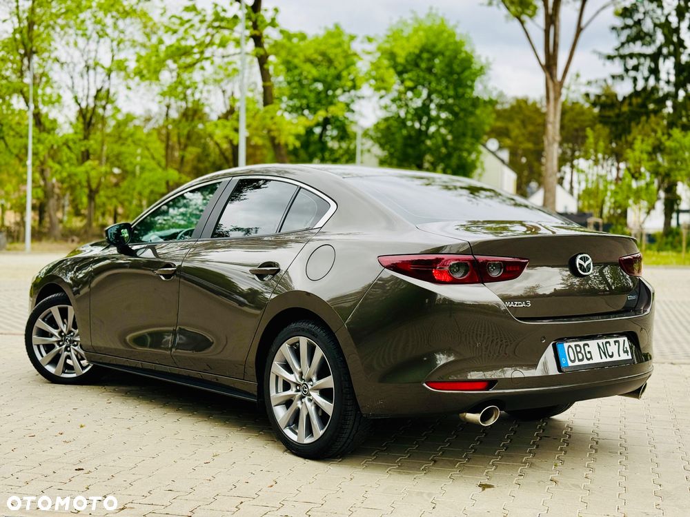 Mazda 3 e-SKYACTIV-X AWD 186 M HYBRID EXCLUSIVE-LINE - 23