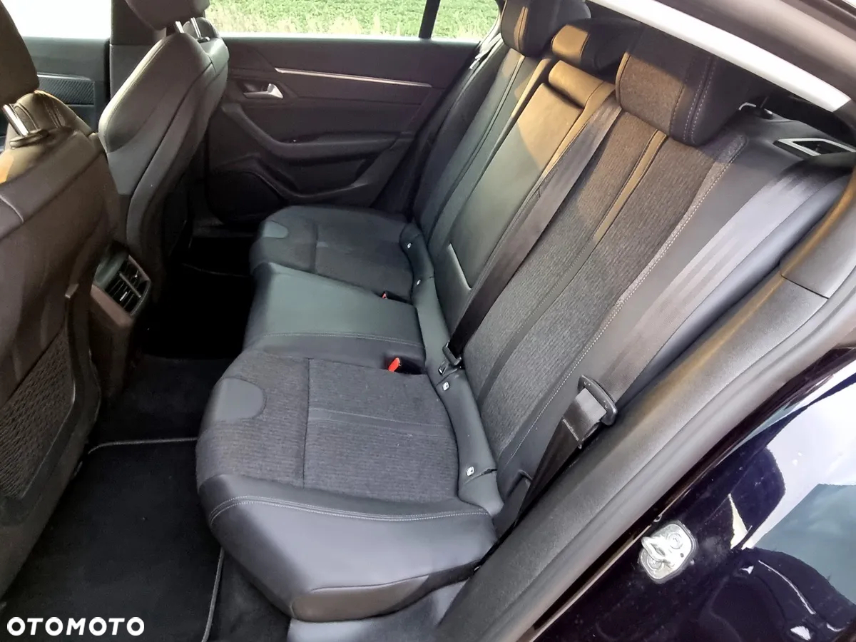 Peugeot 508 1.5 BlueHDi Allure Pack S&S EAT8 - 31