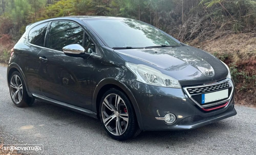 Peugeot 208 GTI 200 THP - 1