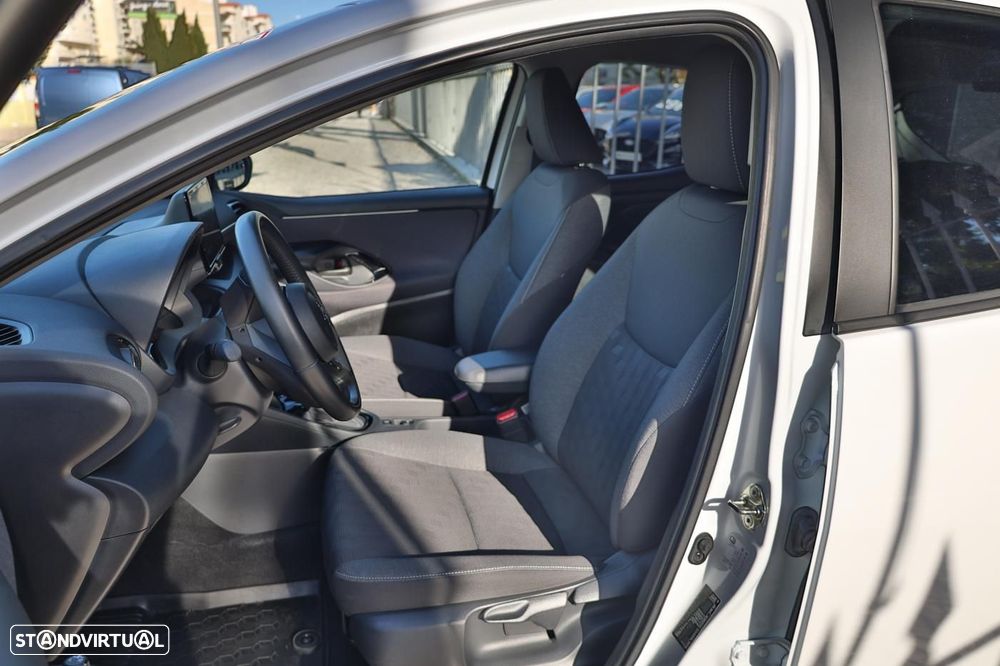 Toyota Yaris 1.5 HDF Exclusive - 6