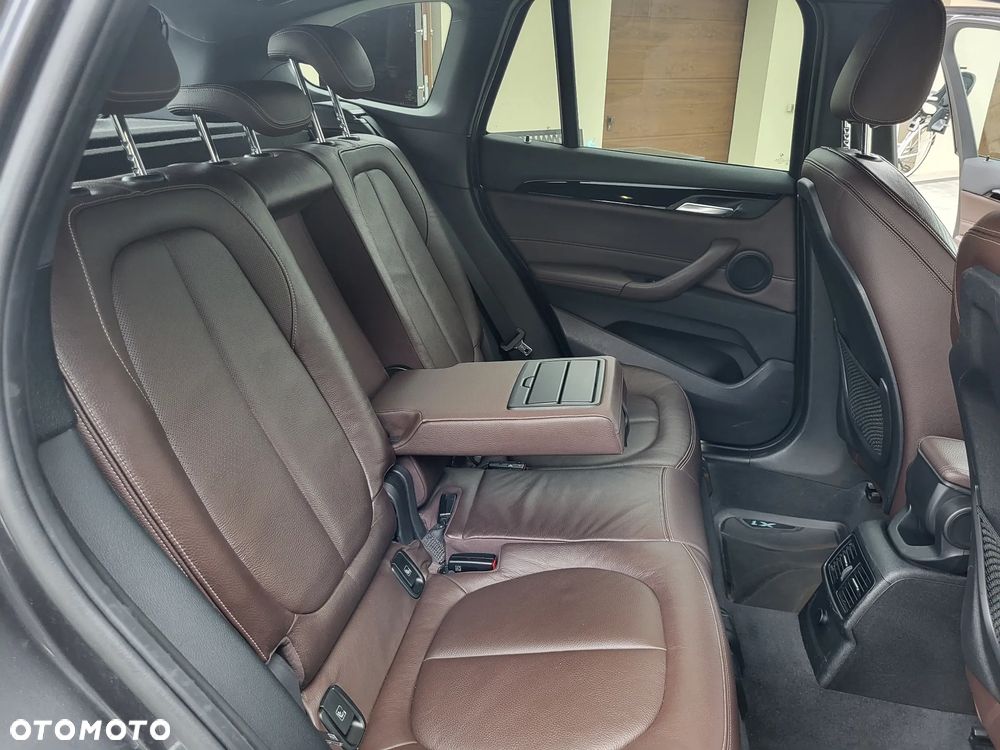 BMW X1 sDrive18d Advantage sport - 12