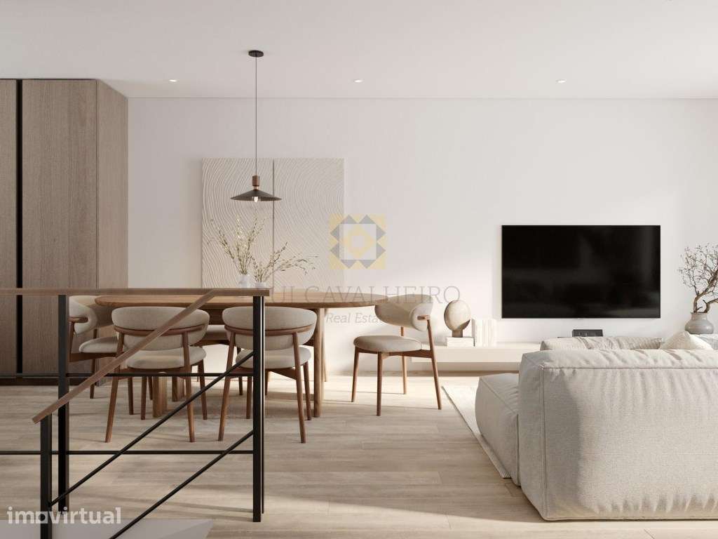 Excelente Moradia ao Lado do Pavilhão Rosa Mota com 3 Suites e Escr... - Grande imagem: 4/8